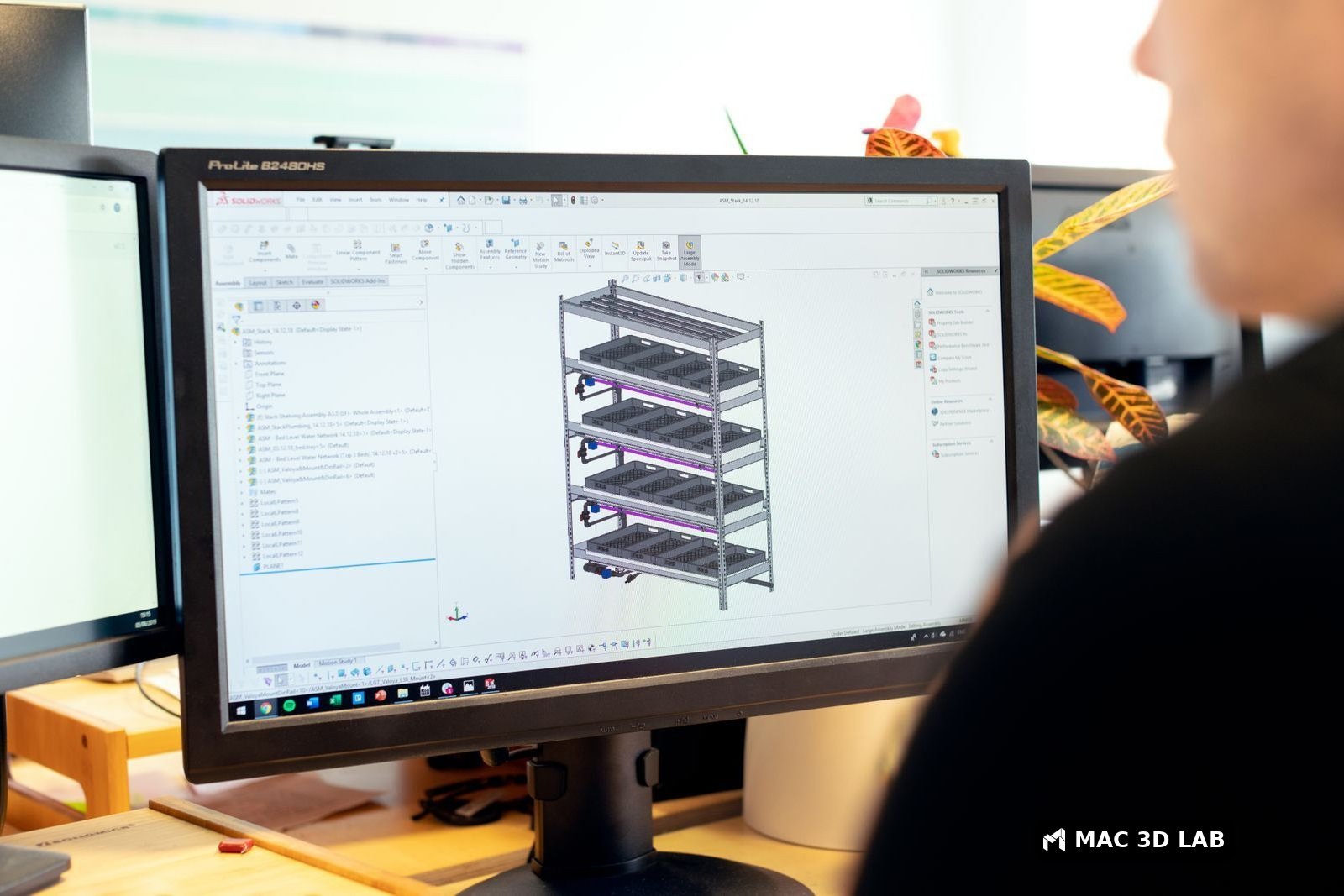 Modelo 3D en software CAD en la computadora